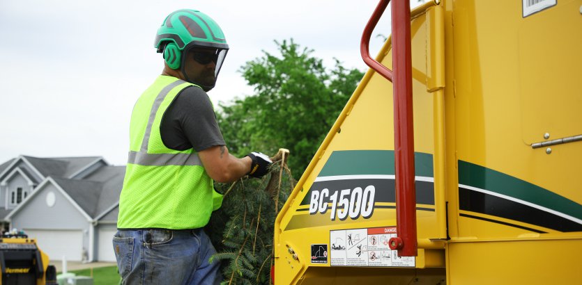 Six Questions to Ask Yourself Before Buying your Next Brush Chipper Six Questions to Ask Yourself Before Buying your Next Brush Chipper