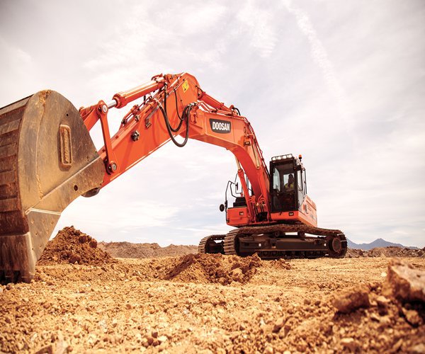 Renting or Buying an Excavator for Your Infrastructure Project Renting or Buying an Excavator for Your Infrastructure Project