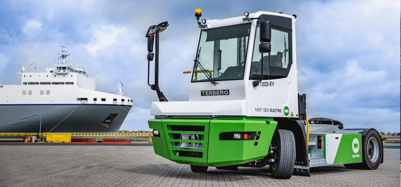 Walk Around the Terberg YT203EV Electric Shunt Truck Walk Around the Terberg YT203EV Electric Shunt Truck