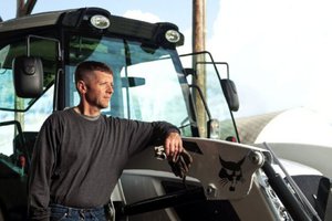 How to Select The Right Compact Tractor For Your Business How to Select The Right Compact Tractor For Your Business