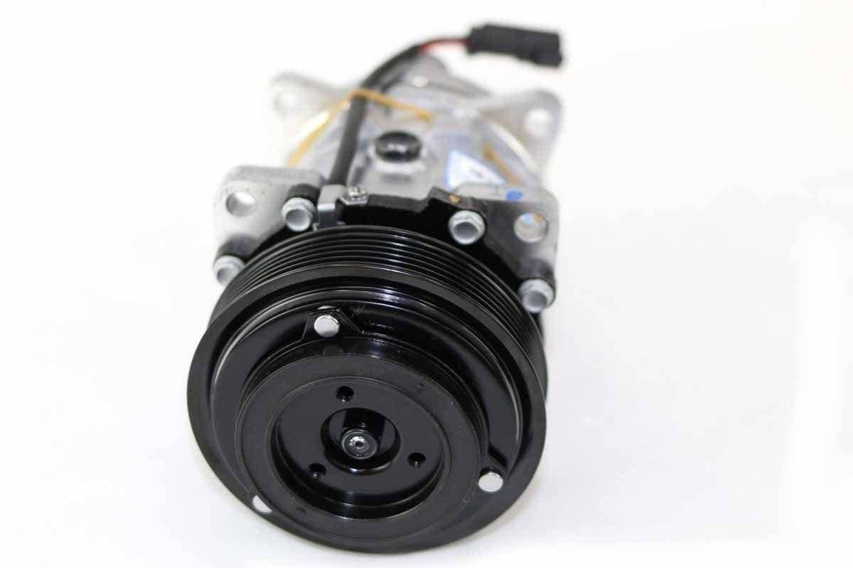 Genuine Bobcat AC Compressor 7365152 view 2